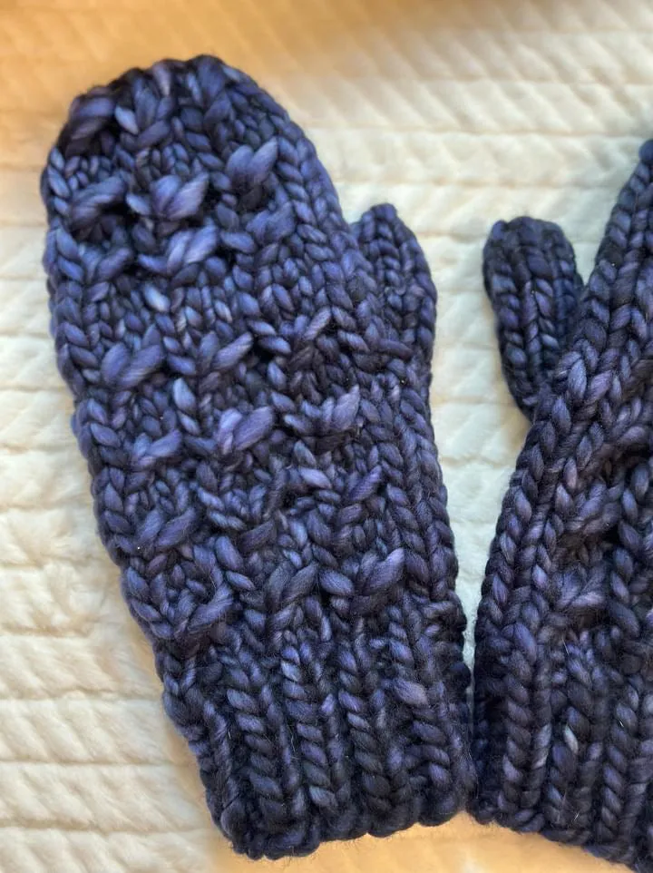 Fleur Mitts Knit Pattern