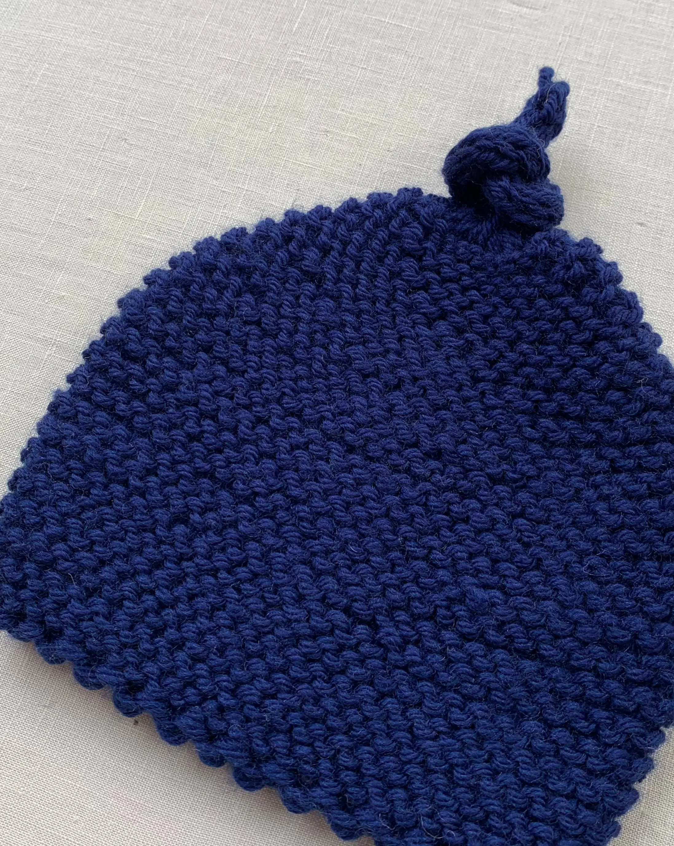 Knitted by Nana Merino Beanie - Navy