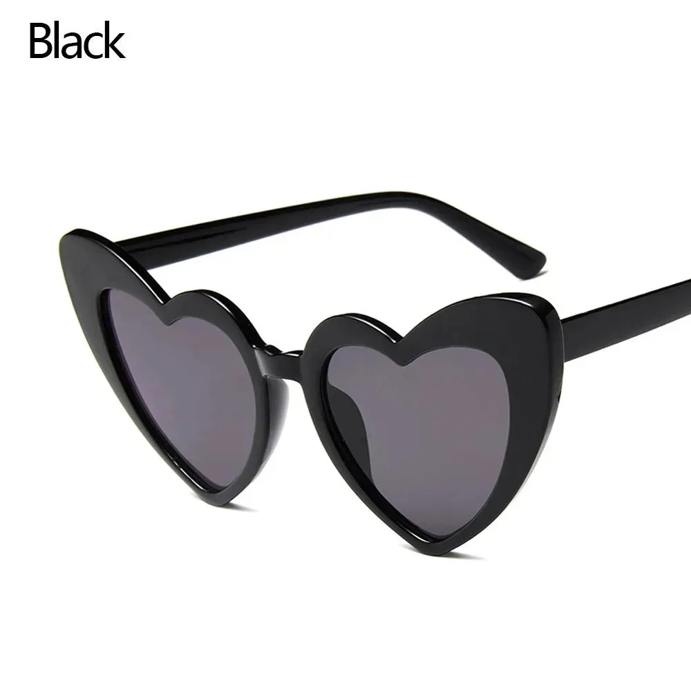 Love Heart Shaped Sunglasses Women Big Frame Fashion Cute Sexy Retro Cat Eye Vintage Sun Glasses UV400 Protection Unisex Eyewear