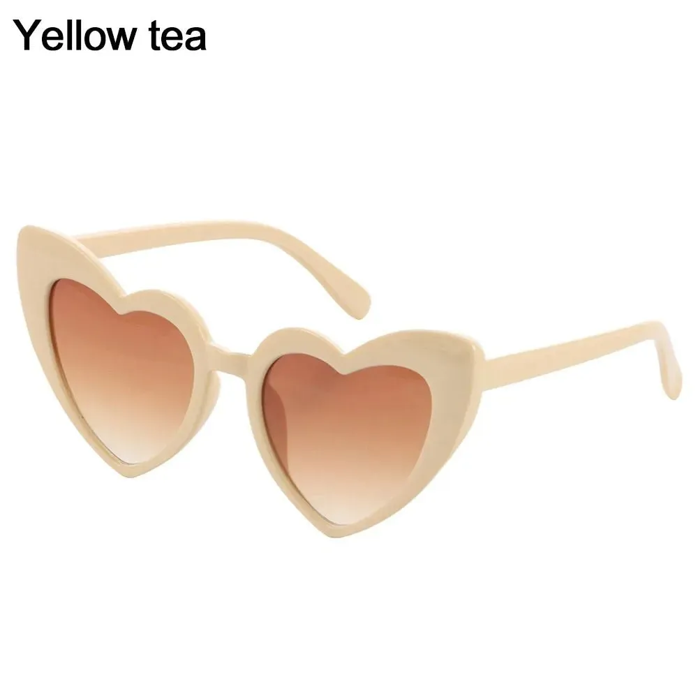 Love Heart Shaped Sunglasses Women Big Frame Fashion Cute Sexy Retro Cat Eye Vintage Sun Glasses UV400 Protection Unisex Eyewear