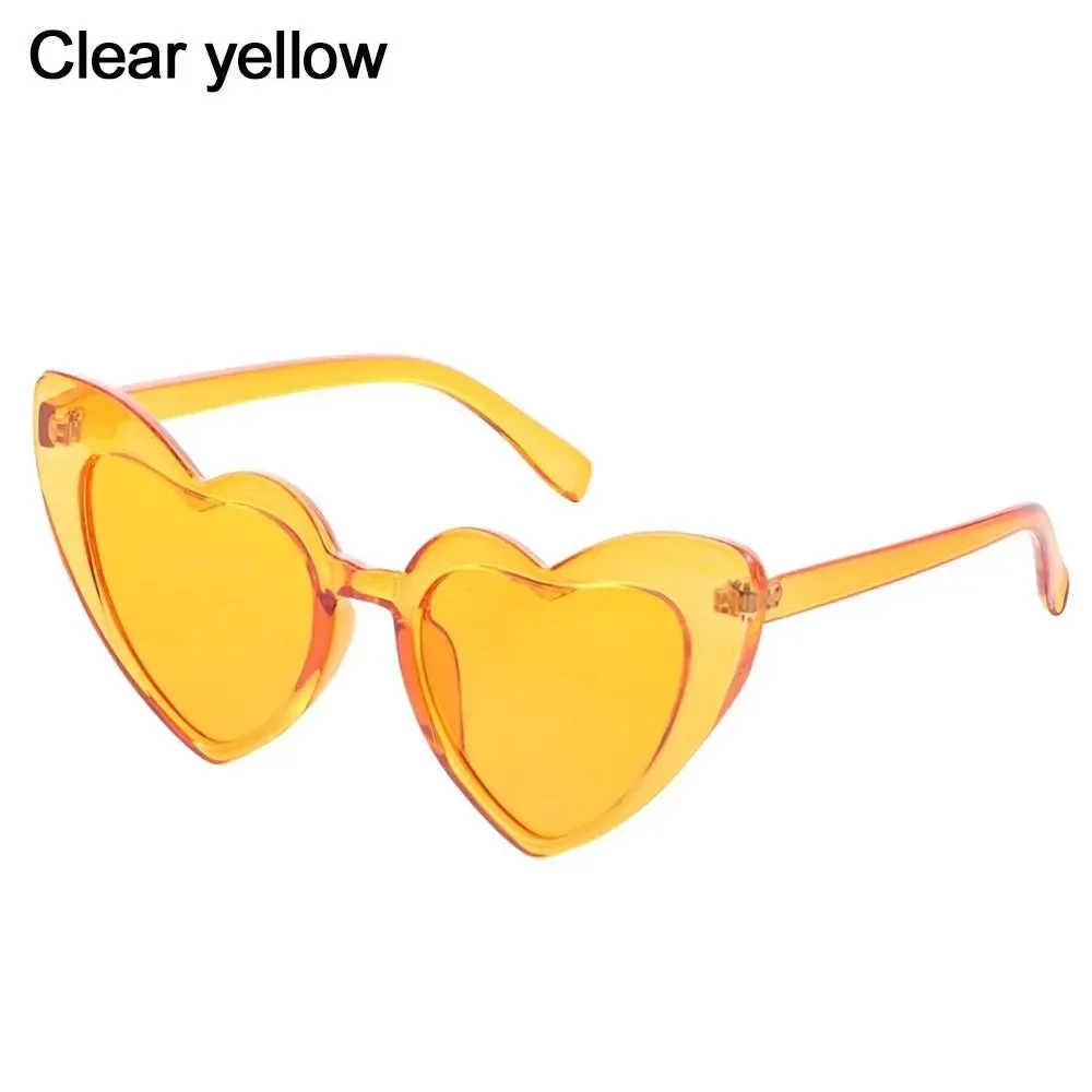 Love Heart Shaped Sunglasses Women Big Frame Fashion Cute Sexy Retro Cat Eye Vintage Sun Glasses UV400 Protection Unisex Eyewear