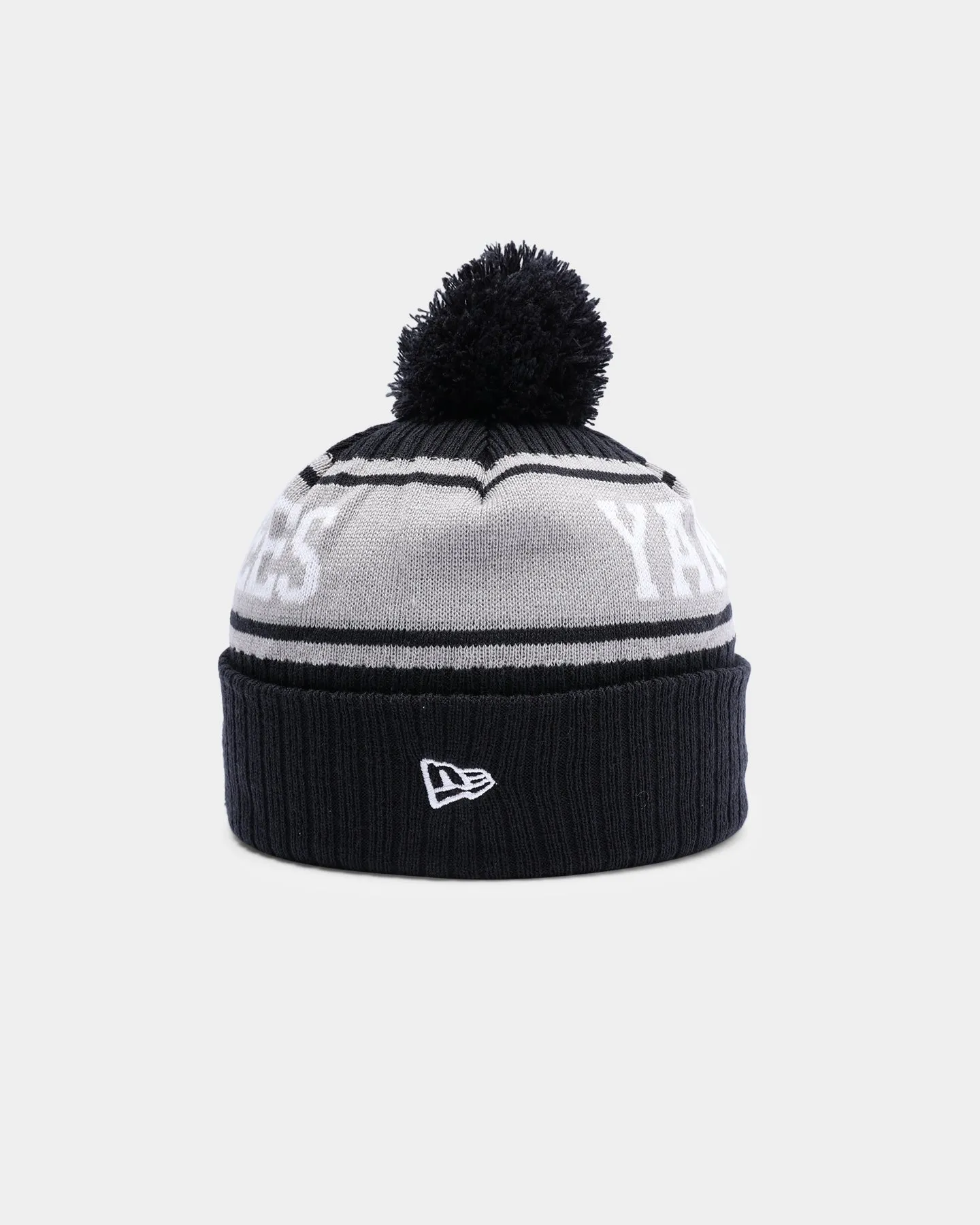 New Era New York Yankees Team Stripe Script Pom Beanie Team