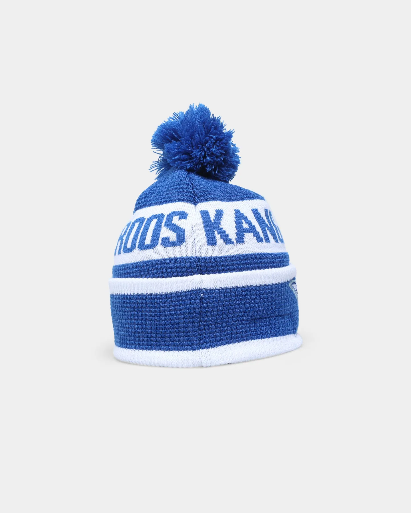 New Era North Melbourne Kangaroos AFL Opening Bounce 2022 Pom Waffle Wordmark Beanie Medium Blue