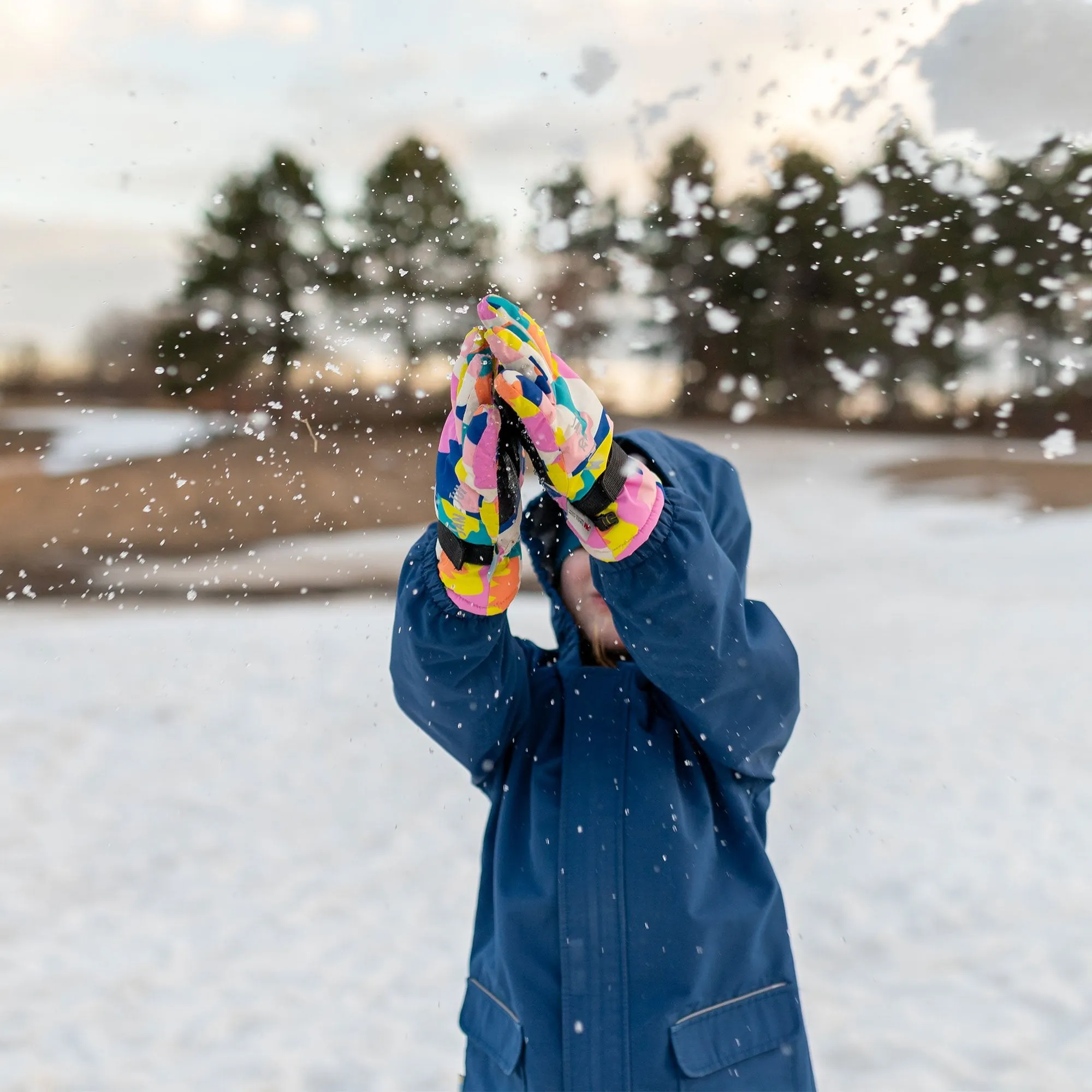 Toasty-Dry Waterproof Snow Glove: Winter Sun